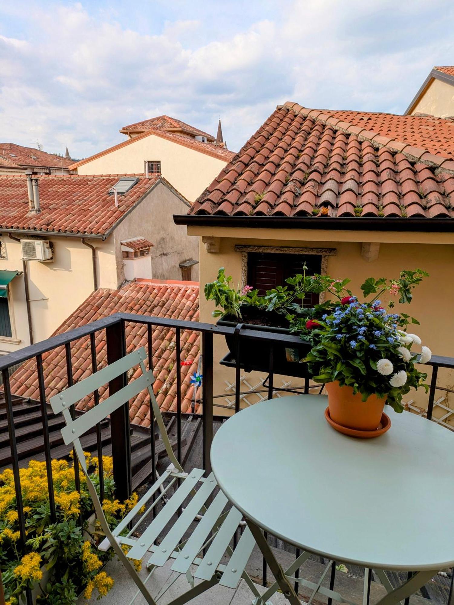 L'Appartamento Blu Verona Luaran gambar